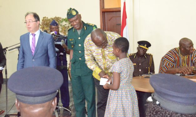 31 WARDS OF SERVICE MARTYRS PRESENTED WITH SCHOLARSHIPS