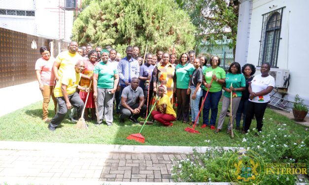 Civil Service Week Celebration: Deputy Interior Minister Leads Clean-Up Exercise